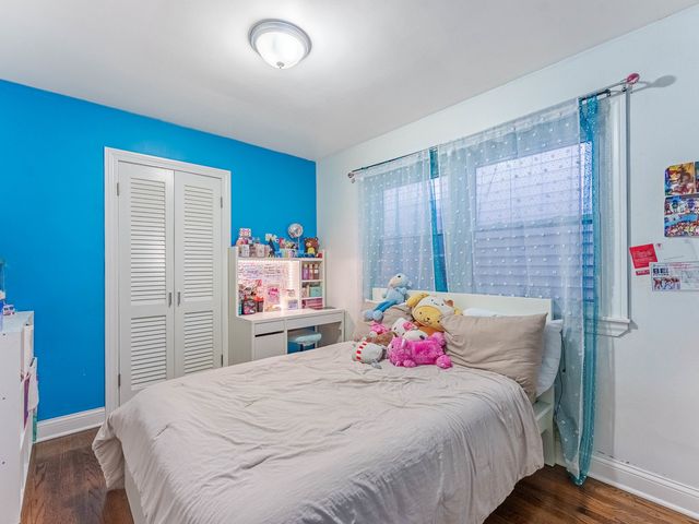 2030 N Leclaire Avenue, Chicago, IL 60639