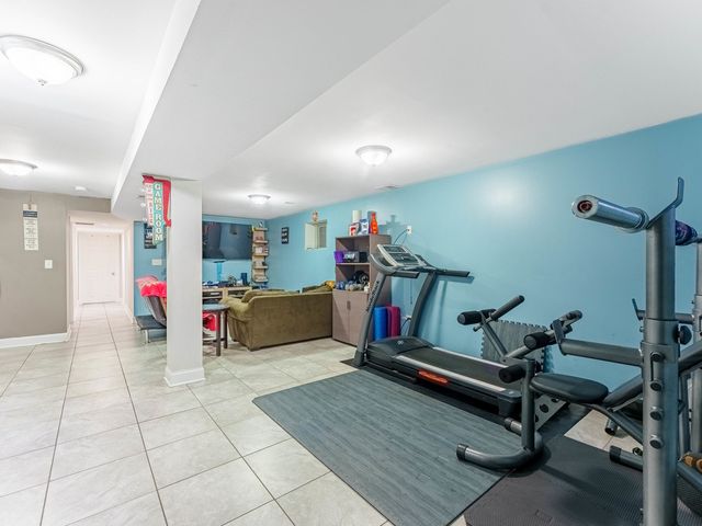 2030 N Leclaire Avenue, Chicago, IL 60639