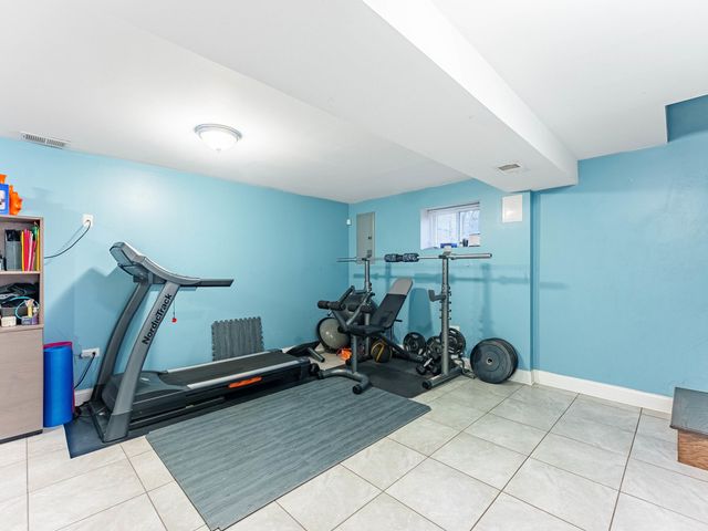 2030 N Leclaire Avenue, Chicago, IL 60639