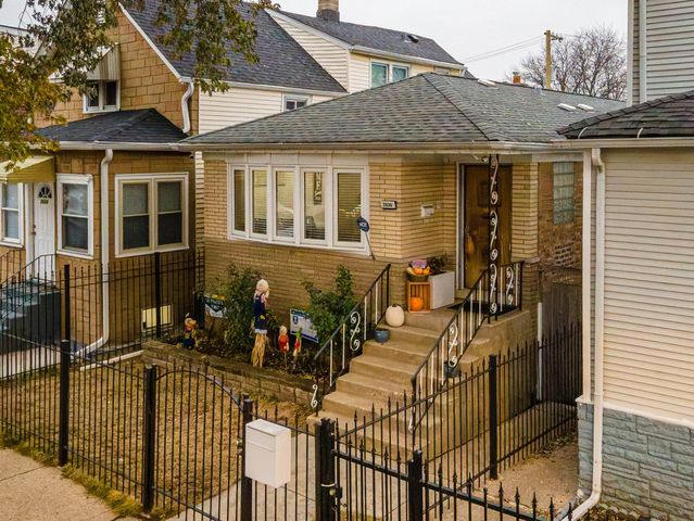 2030 N Leclaire Avenue, Chicago, IL 60639