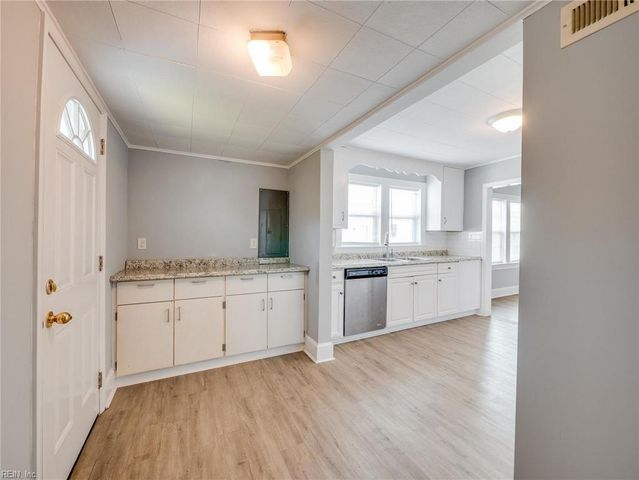 643 33rd ST, Newport News, VA 23607