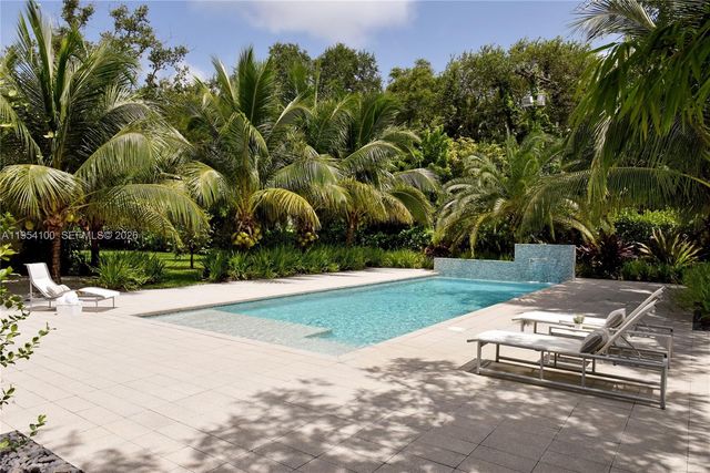 11050 SW 69th Avenue, Pinecrest, FL 33156