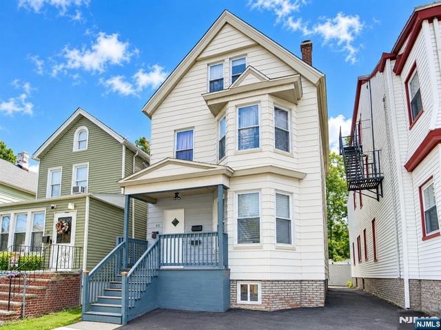 32 Cummings Street, Irvington, NJ 07111
