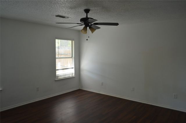 532 Majestic Park Lane, Cedar Hill, TX 75104