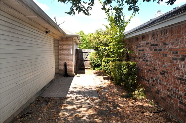 532 Majestic Park Lane, Cedar Hill, TX 75104