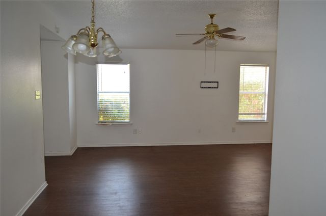 532 Majestic Park Lane, Cedar Hill, TX 75104