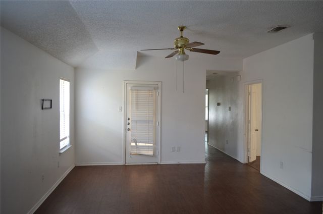 532 Majestic Park Lane, Cedar Hill, TX 75104