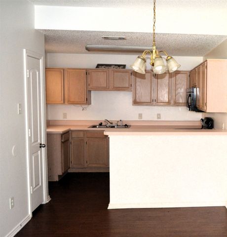 532 Majestic Park Lane, Cedar Hill, TX 75104