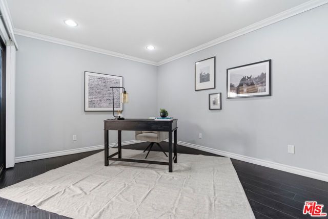5243 Yarmouth Avenue 31, Encino (los Angeles), CA 91316