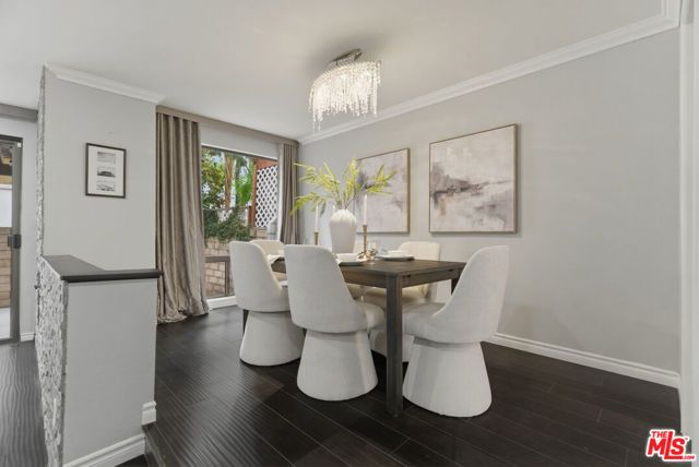 5243 Yarmouth Avenue 31, Encino (los Angeles), CA 91316