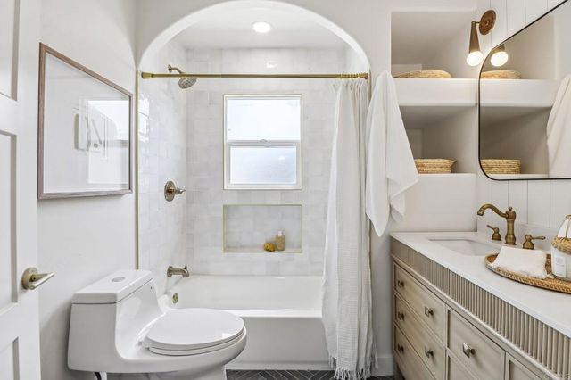 4985 Lucille Drive, San Diego, CA 92115