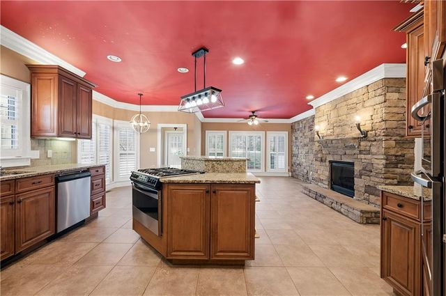 1038 Overlook Drive, Villa Rica, GA 30180