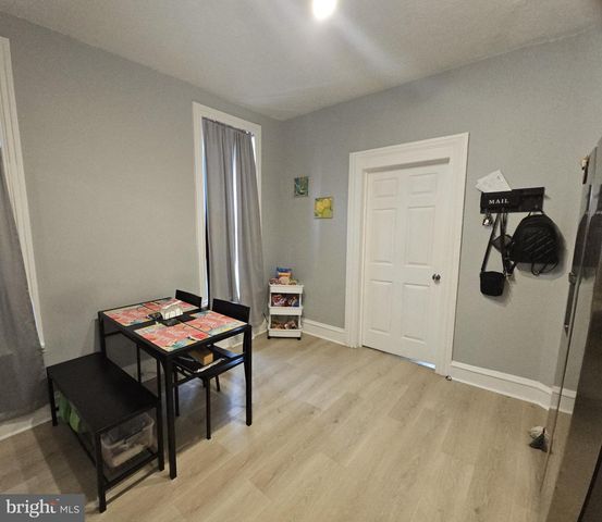 2006 KUTZTOWN RD, Reading, PA 19605