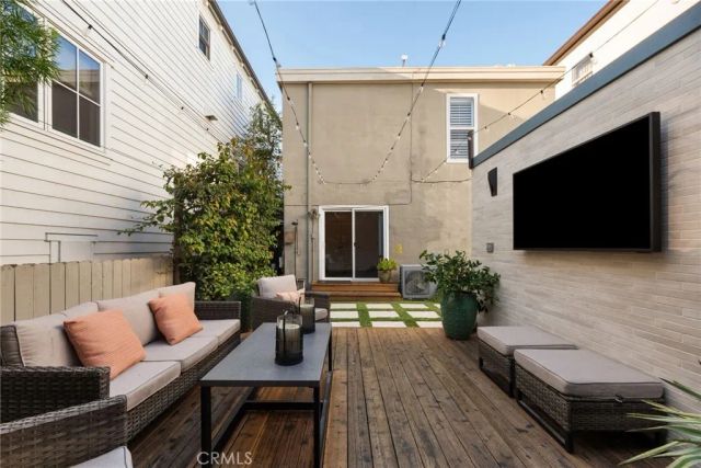 330 28th, Hermosa Beach, CA 90254
