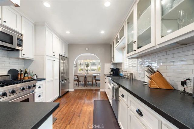 330 28th, Hermosa Beach, CA 90254