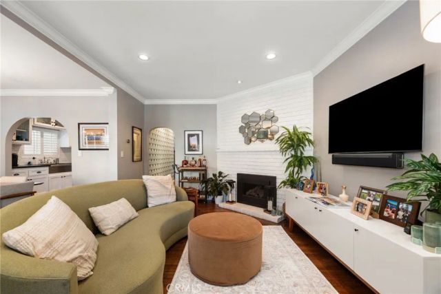 330 28th, Hermosa Beach, CA 90254