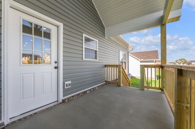 604 Cripple Creek Circle, Nicholasville, KY 40356