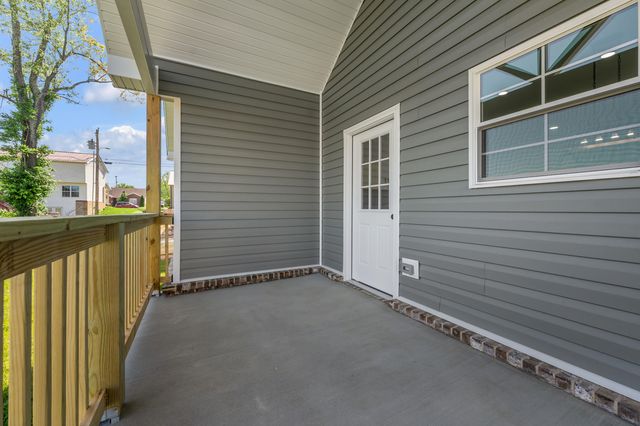 604 Cripple Creek Circle, Nicholasville, KY 40356