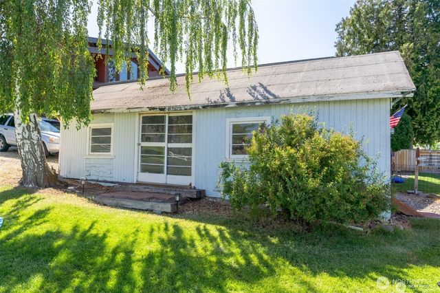 43 & 49 Gold Coast Lane, Chelan, WA 98816