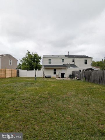 60 FARMHOUSE RD, Sicklerville, NJ 08081