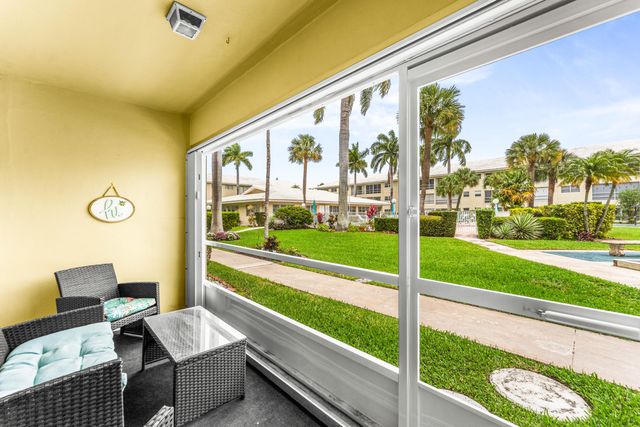 1951 NE 39th Street 131, Lighthouse Point, FL 33064