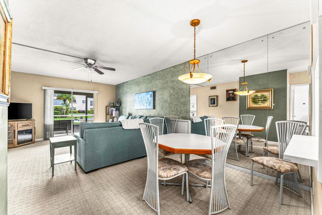 1951 NE 39th Street 131, Lighthouse Point, FL 33064