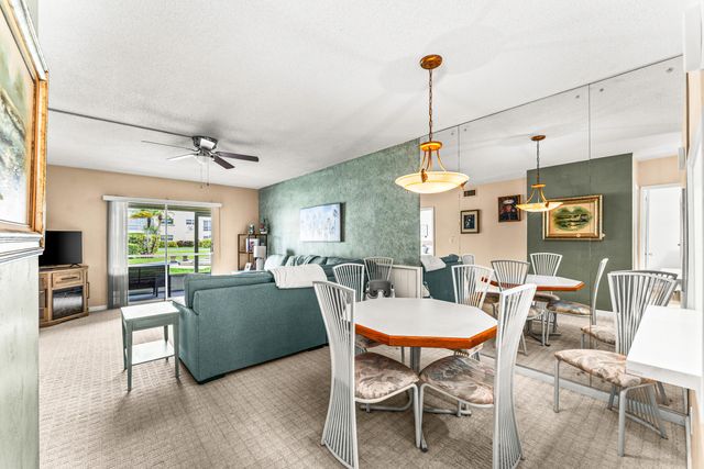 1951 NE 39th Street 131, Lighthouse Point, FL 33064
