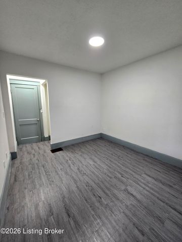822 S 42nd St, Louisville, KY 40211