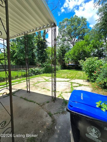 822 S 42nd St, Louisville, KY 40211