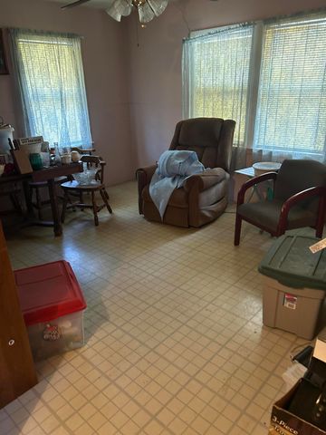 1015 Anderson Drive, Leesville, LA 71446
