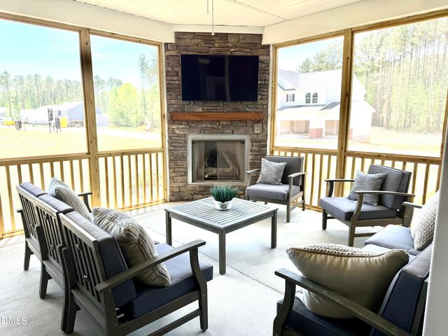 16 Macy Circle, Wendell, NC 27591