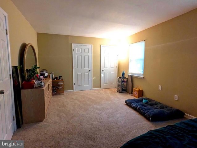 820 HOLLY DR, La Plata, MD 20646