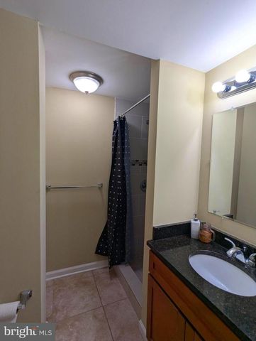 820 HOLLY DR, La Plata, MD 20646