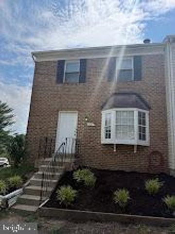 820 HOLLY DR, La Plata, MD 20646