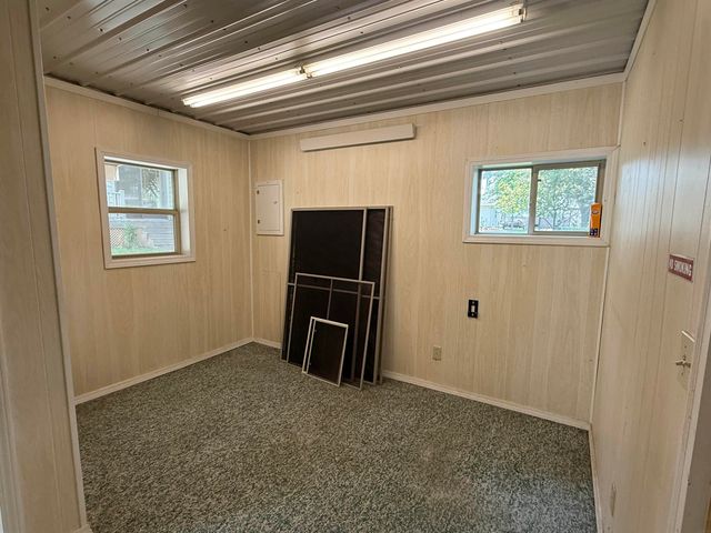 1107 Freeman Street, Charles City, IA 50616