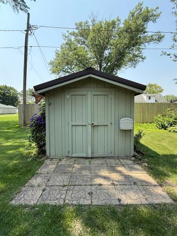 1107 Freeman Street, Charles City, IA 50616