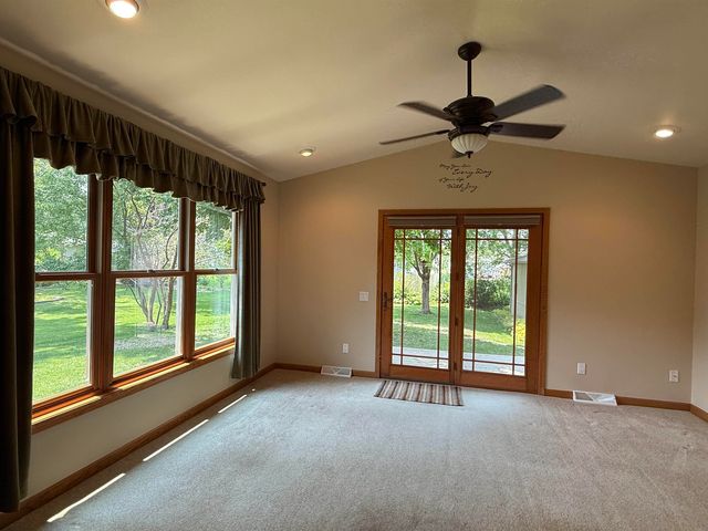 1107 Freeman Street, Charles City, IA 50616