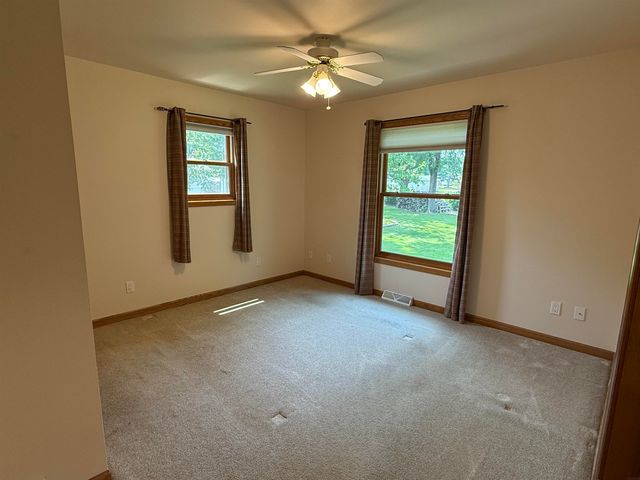 1107 Freeman Street, Charles City, IA 50616