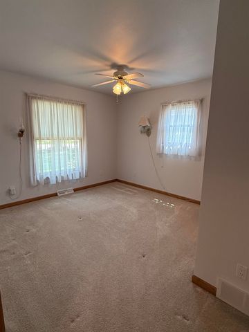 1107 Freeman Street, Charles City, IA 50616