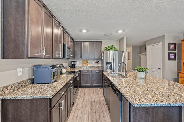 8951 SOUTHERN CHARM CIRCLE, Brooksville, FL 34613