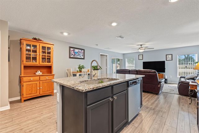 8951 SOUTHERN CHARM CIRCLE, Brooksville, FL 34613