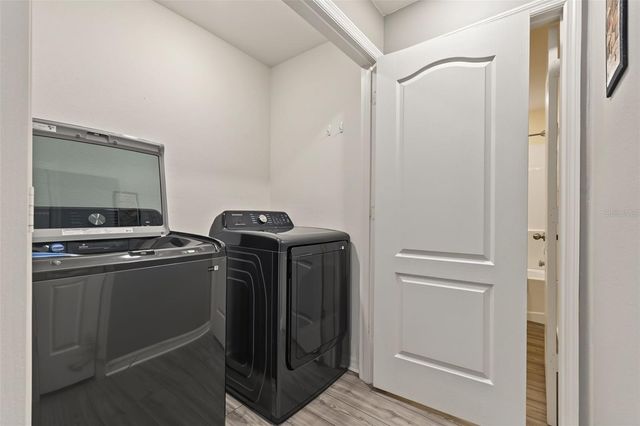 8951 SOUTHERN CHARM CIRCLE, Brooksville, FL 34613