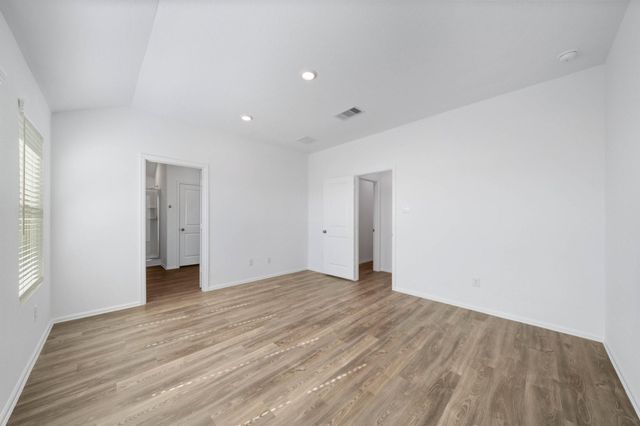 5010 Lavaridge Drive, Rosenberg, TX 77469