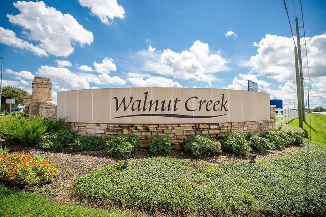 5010 Lavaridge Drive, Rosenberg, TX 77469