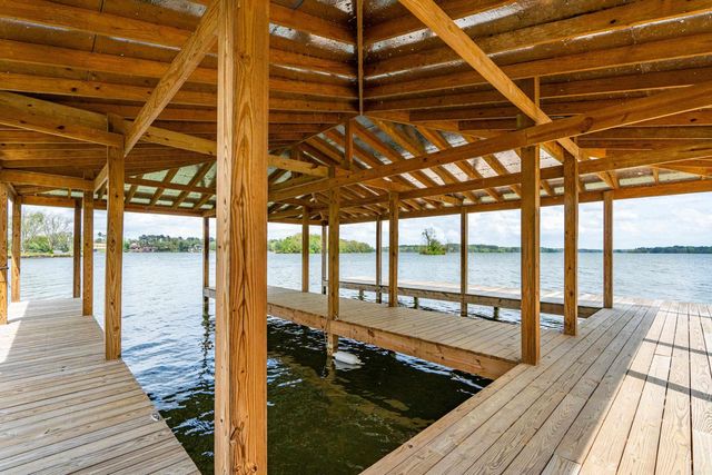 297 Long Beach Point, Hot Springs, AR 71913