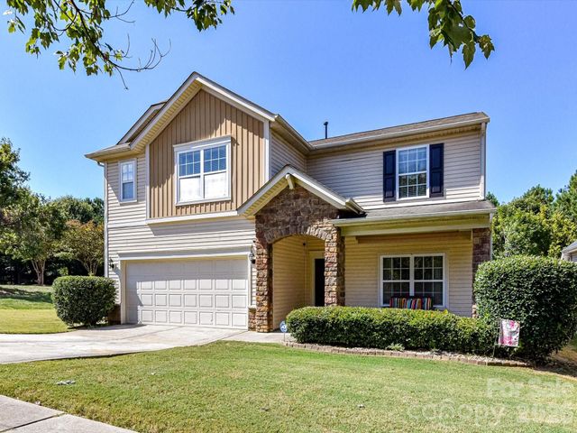 1201 Mountain Laurel Court, Matthews, NC 28104