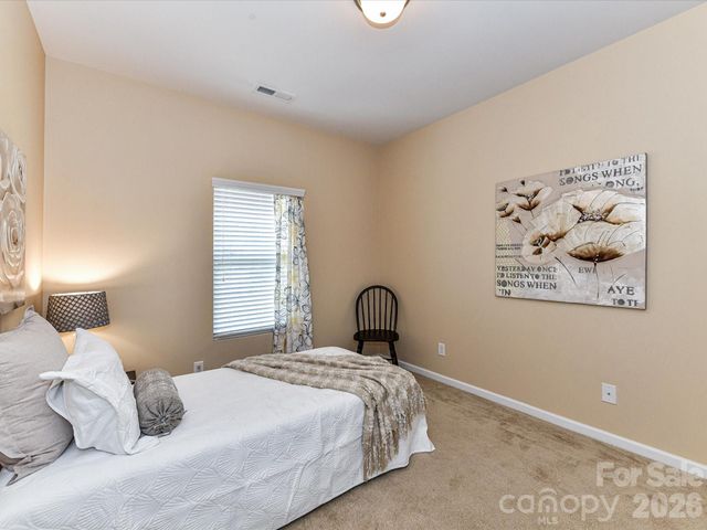 1201 Mountain Laurel Court, Matthews, NC 28104