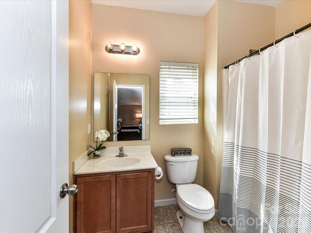 1201 Mountain Laurel Court, Matthews, NC 28104