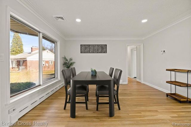 95 Hillsdale Road, Bloomfield Hills, MI 48302