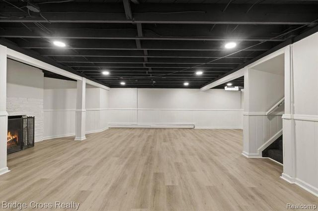 95 Hillsdale Road, Bloomfield Hills, MI 48302